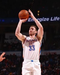 开云官网-当新雷霆三少帮手！33岁海沃德转型加剧西部竞争